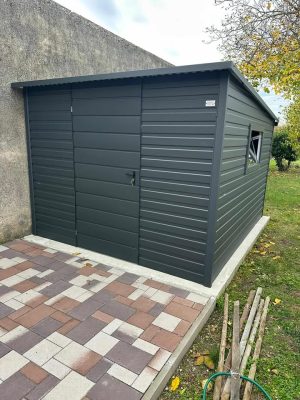 Domek ogrodowy grafitowy 3x3 m.