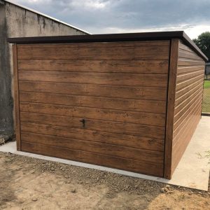 Garaż 3x5 - dach ze spadem w tył - drewnopodobny